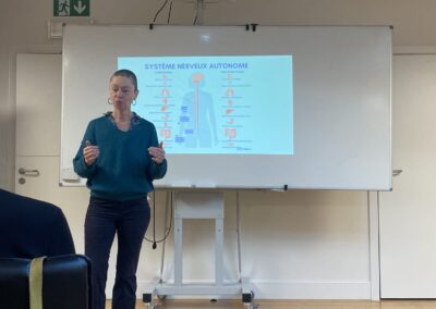 Paulette Matkovic gives a conference